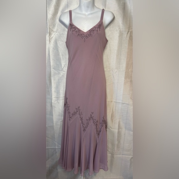 Elegant Mauve Dress with Jacket - Picture 2 of 8